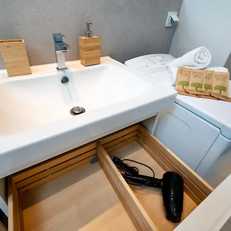 Apartament Manufaktura - Balcony&workspace By Rentujemy *