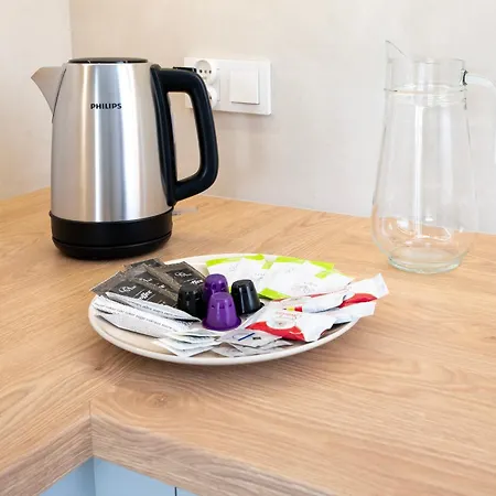 Manufaktura - Balcony&workspace By Rentujemy Apartament